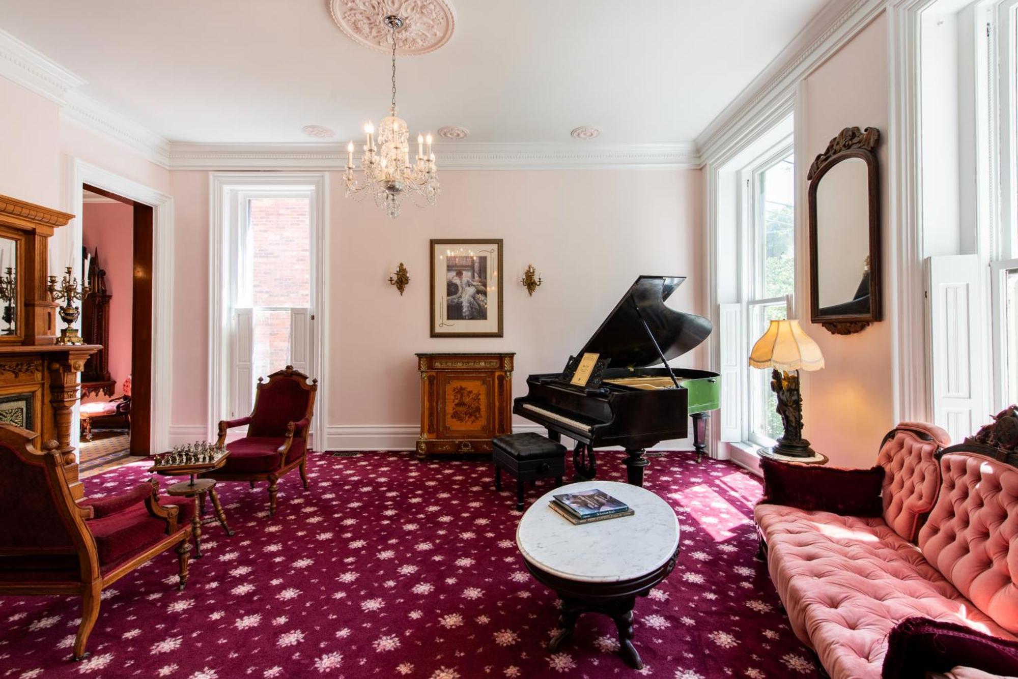 Central Park Bed & Breakfast ลุยส์วิลล์ ภายนอก รูปภาพ
